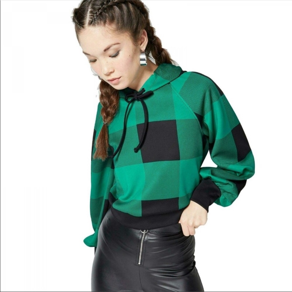 🚫 SOLD🚫 Target Wild Fable Cropped Hoodie 💚🖤